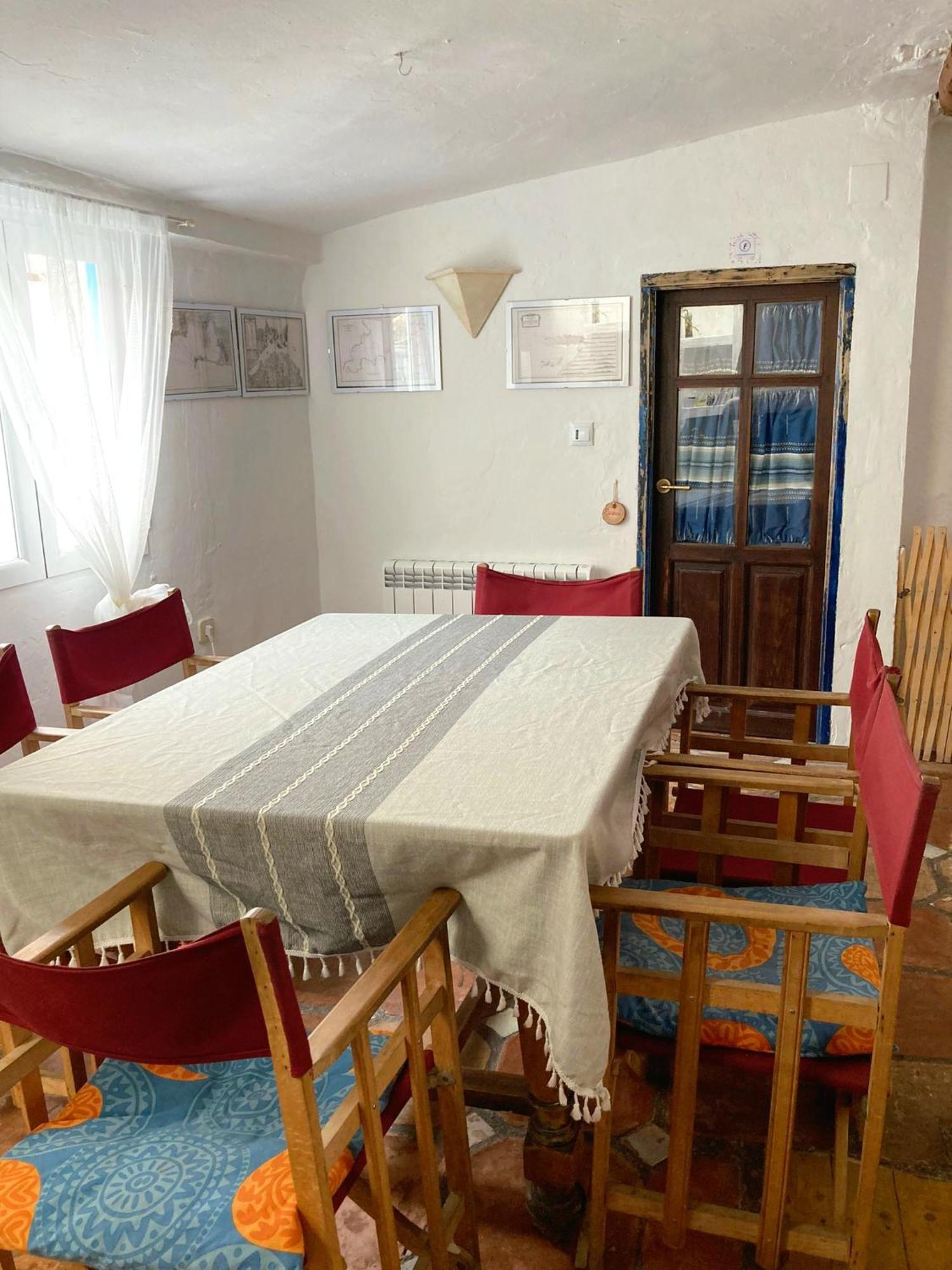 Casita Del Peral Gueejar Sierra Villa Luaran gambar